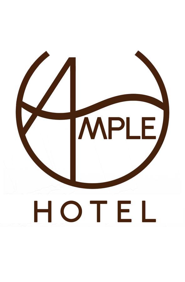 Ample Hotel Skudai Extérieur photo